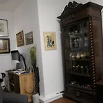 Vollmoebiliertes Apartment Auf Zeit In Innenstadt Von Baden-Baden